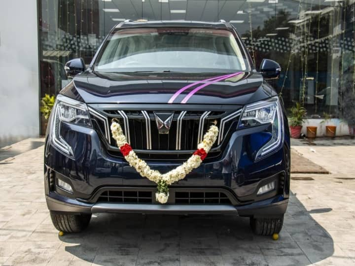 Car waiting period Before booking car for diwali check the waiting period on cars Waiting Period on New Cars: कार बुक करने से पहले देख लें वेटिंग पीरियड, जानें किस कार पर कितना करना पड़ेगा इंतजार