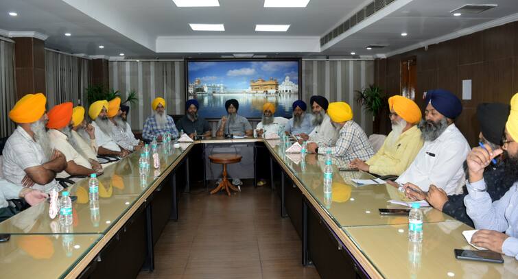 Shiromani Committee officials held a meeting regarding preparations for the centenary celebrations of Saka Sri Panja Sahib ਸਾਕਾ ਸ੍ਰੀ ਪੰਜਾ ਸਾਹਿਬ ਦੇ ਸ਼ਤਾਬਦੀ ਸਮਾਗਮਾਂ ਦੀਆਂ ਤਿਆਰੀਆਂ ਸਬੰਧੀ ਸ਼੍ਰੋਮਣੀ ਕਮੇਟੀ ਅਧਿਕਾਰੀਆਂ ਨੇ ਕੀਤੀ ਇਕੱਤਰਤਾ