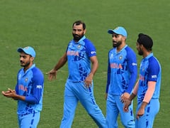 In Pics : राहुल-सूर्याची अर्धशतकं, अखेरच्या षटकात शामीची कमाल, सराव सामन्यात भारताकडून ऑस्ट्रेलियाचा 6 धावांनी पराभव