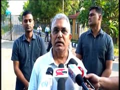 ‘সরকারের চাকরি দেওয়ার ইচ্ছাও নেই, অর্থও নেই’ TET উত্তীর্ণদের আন্দোলন নিয়ে চাঁচাছোলা দিলীপ