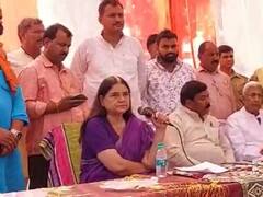 सांसद मेनका गांधी ने जन चौपाल लगाकर लोगों की सुनी समस्याएं, रेप पीड़िता के परिवार को दिया आश्वासन