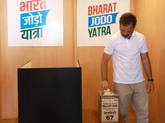 Congress President Poll: Rahul Votes At Makeshift Booth. Sonia, Manmohan, Priyanka At AICC HQ — SEE PICS