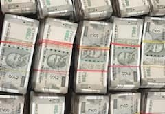 कोलकाता: सीए के घर पर रेड में मिले 8.15 करोड़ रुपये, कोलकाता पुलिस ने जारी किया लुकआउट नोटिस