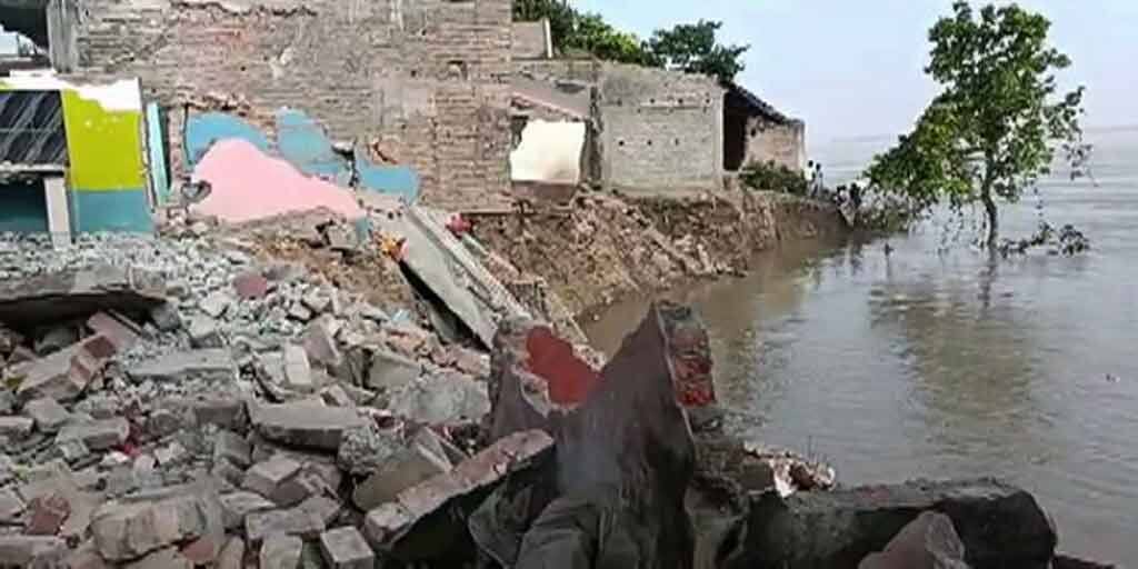 Murshidabad News Kali Temple has been submerged due to erosion in ganges at samserganj Murshidabad News: সামসেরগঞ্জের গঙ্গায় তলিয়ে গেল ঐতিহ্যবাহী কালী মন্দির