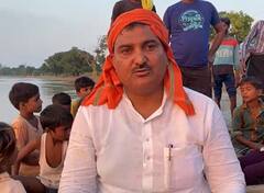 बस्ती में राहत सामग्री लेकर जा रही नाव पुल से टकराई, डूबने से बाल-बाल बचे विधायक और एसडीएम