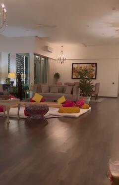 Ayushmann Khurrana का घर किसी महल से नहीं है कम, हर एक कोना है बेहद लैविश, इनसाइड Pics देखकर खुली रह जाएंगी आंखें