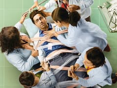 Doctor G Box Office Collection Day 4: Ayushmann Khurrana Film Fails To Impress After Weekend, Earns Rs 1.50 Cr On Monday