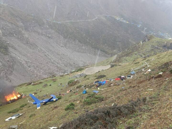 Uttarakhand Kedarnath Helicopter Crash People Killed More Details Awaited Phata Helicopter Crash: 7 Dead As Chopper Carrying Kedarnath Pilgrims Crashes, CM Dhami Orders Probe
