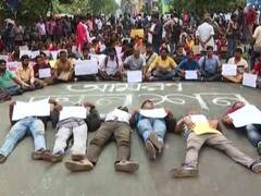 আন্দোলনের নেপথ্যে রাজনৈতিক প্ররোচনা, দাবি প্রাথমিক শিক্ষা পর্ষদের