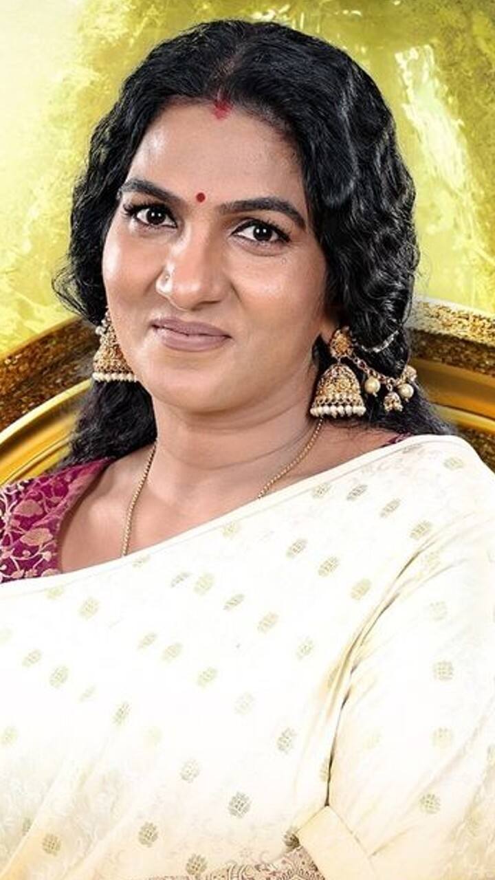 சாந்தி ரூ.21,000 - ரூ. 26,000