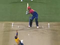 UAE के इस खिलाड़ी ने लगाया इतना लंबा छक्का, स्टेडियम की छत पर जा पहुंची बॉल