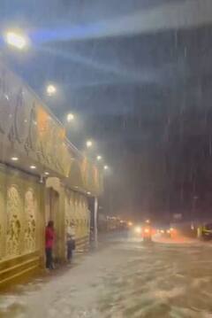 Photo : पुण्यात तुफान पाऊस, रस्त्यांना नद्यांचं स्वरुप