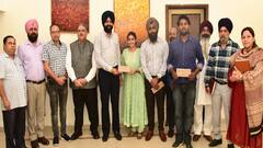 ਲਾਲਜੀਤ ਸਿੰਘ ਭੁੱਲਰ ਨੇ ਮੱਛੀ ਪਾਲਣ ਅਫ਼ਸਰਾਂ ਨੂੰ ਸੌਂਪੇ ਨਿਯੁਕਤੀ ਪੱਤਰ, ਕਿਹਾ ਪੰਜਾਬ ਸਰਕਾਰ ਸੂਬੇ ਵਿੱਚ ਨੌਜਵਾਨਾਂ ਨੂੰ ਰੁਜ਼ਗਾਰ ਮੁਹੱਈਆ ਕਰਵਾਉਣ ਲਈ ਵਚਨਬੱਧ