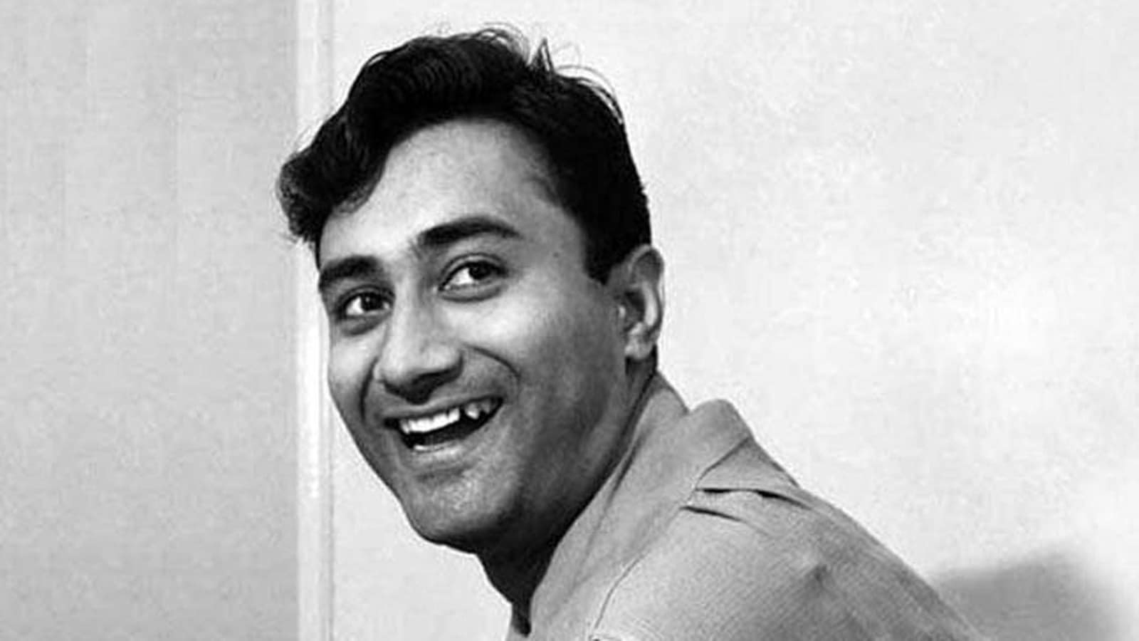 इस एक्ट्रेस से होती Dev Anand की शादी तो हो जाता बवाल, जानिए कौन बन गया था लव स्टोरी में विलेन!