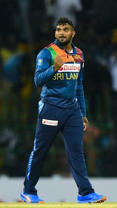 T20 World Cup: டி20 கிரிகெட்டில் ஹாட் ரிக் விக்கெட் எடுத்து அசத்திய வீரர்கள்!