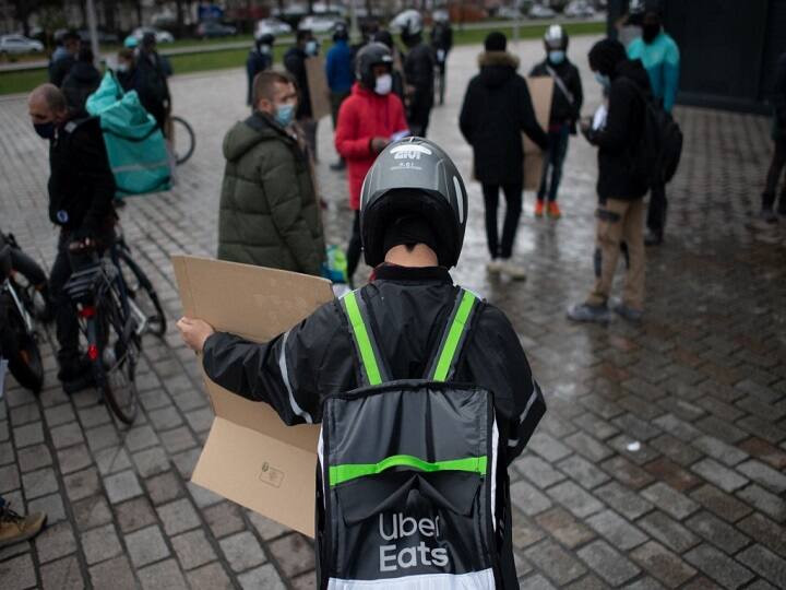 Uber Eats Partners With Leafly To Start Online Delivery Of Marijuana In Canada In This Country, Uber Eats To Deliver Marijuana To People's Doorstep: Report