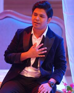 Ankit Tiwari से मिलने के लिए फैन ने दी कलाई काटने की धमकी, सिंगर ने उठाया ये बड़ा कदम