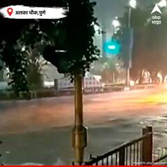 In Pics : पुणे पाण्यात! कुठे गाड्या वाहून गेल्या तर कुठे रस्त्यांंना नदीचं स्वरुप आलं...