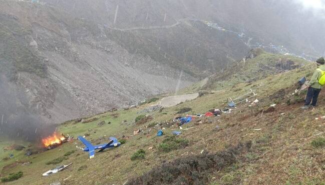 Uttarakhand Kedarnath Helicopter Crash Six People Killed More Details Awaited Uttarakhand Helicopter Crash: કેદારનાથમાં હેલિકોપ્ટર દુર્ઘટનામાં ત્રણ ગુજરાતી યુવતીઓના મોત