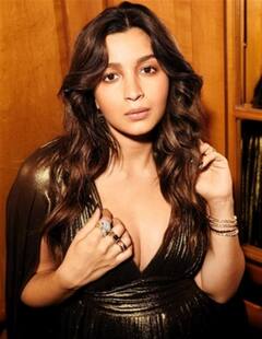 Alia Bhatt Pregnancy Diet: प्रेग्नेंसी में बच्चे को हेल्दी रहने के लिए क्या खाती हैं आलिया भट्ट? जानिए डाइट