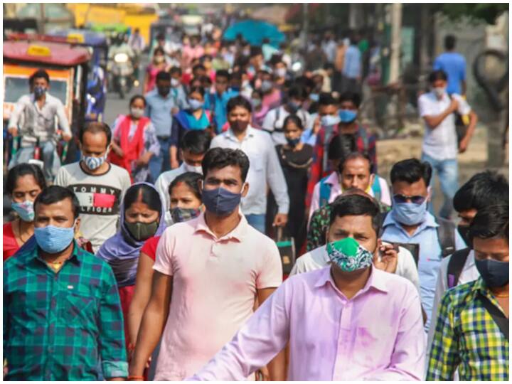 Coronavirus in India updates India reports 474 new Covid19 cases 1 death in last 24 hours Covid19 Updates : देशात 474 नवीन कोरोनाबाधित, दोन वर्षांनंतर पहिल्यांदा आढळले कमी रुग्ण