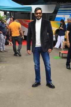 Thank God Promotion: प्रमोशन के लिए Jhalak Dikhhla Jaa के सेट पर पहुंचीं अजय देवगन समेत फिल्म की पूरी टीम, देखें तस्वीरें