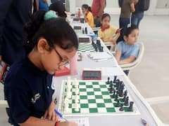 In pics : मुंबईकर त्वेशा जैनचं यश, सात वर्षाखालील मुलींच्या राष्ट्रीय बुद्धिबळ स्पर्धेत कोरलं कास्यंपदकावर नाव