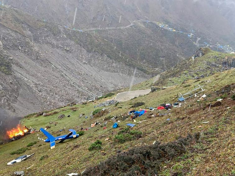 'Take Care Of Our Daughter': Pilot, Who Was New To Hill Flying, Told Wife Before Uttarakhand Crash 'Take Care Of Our Daughter': Pilot, Who Was New To Hill Flying, Told Wife Before Uttarakhand Crash