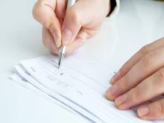 Cheque Tips: બેંકે તમારો ચેક નકારી કાઢ્યો છે! આ કારણોસર ચેક ચૂકવનાર પર થઈ શકે છે કાયદાકીય કાર્યવાહી