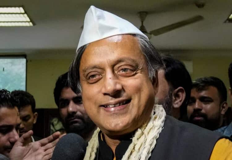 Even after losing Congress President Election Shashi Tharoor has a reason to celebrate This achievement he achieved Congress President Election: चुनाव हारने के बाद भी थरूर के पास जश्न मनाने की वजह, हाथ लगी ये उपलब्धि