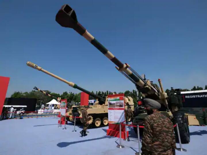 मंगलवार को गांधीनगर में डिफेंस एक्सपो 2022 के दौरान बोइंग कंपनी प्रदर्शनी बूथ. (स्रोत: पीटीआई)