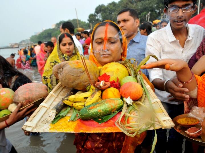 Chhath Puja 2022: इस बार यमुना किनारे नहीं हो पाएगी छठ पूजा, दिल्ली सरकार करेगी यह व्यवस्था Chhath Pooja will not be done on banks of Yamuna Delhi government will make this arrangement Chhath Puja 2022: इस बार यमुना किनारे नहीं हो पाएगी छठ पूजा, दिल्ली सरकार करेगी यह व्यवस्था