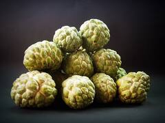 Custard Apple benefits : उत्तम आरोग्यासाठी सिताफळ गुणकारी; पाहा फायदे