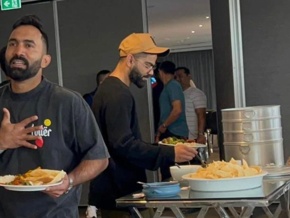 Indian Team Enjoys Desi Food At Brisbane Restaurant. Check Out Images