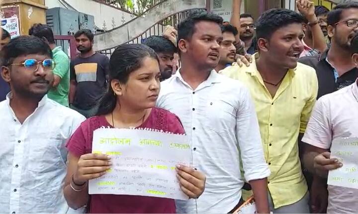 हा निधी दिवाळीच्या आधी मिळाला पाहिजे, अशी या विद्यार्थ्यांची मागणी आहे.