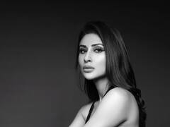 PHOTO: मौनी रॉयचं ब्लॅक अँड व्हाईट फोटोशूट; दिसतेय खूपच हॉट!