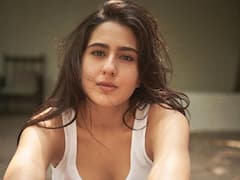 Sara Ali Khan Starts Shooting Her Third Film Of The Year, Calls It Her ‘Chaka Chak’ Moment