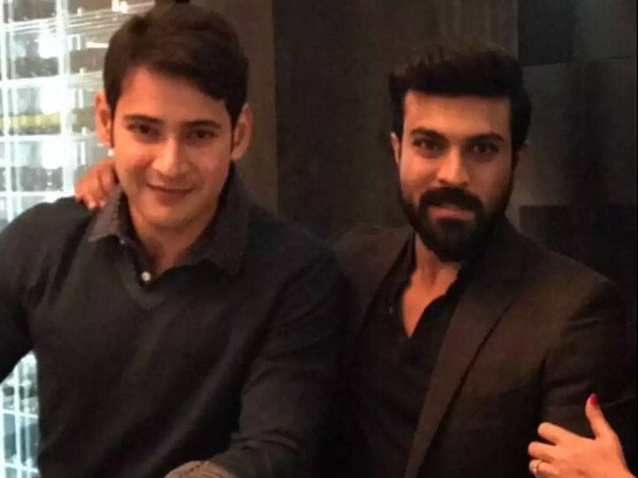 throwback photo of Mahesh Babu and Ram Charan posing together for a selfie Throwback Photo: फैमिली के साथ जब एक फ्रेम में दिखे दक्षिण फिल्मों के दो दिग्गज स्टार, फोटो आज भी की जा रही है खूब पसंद
