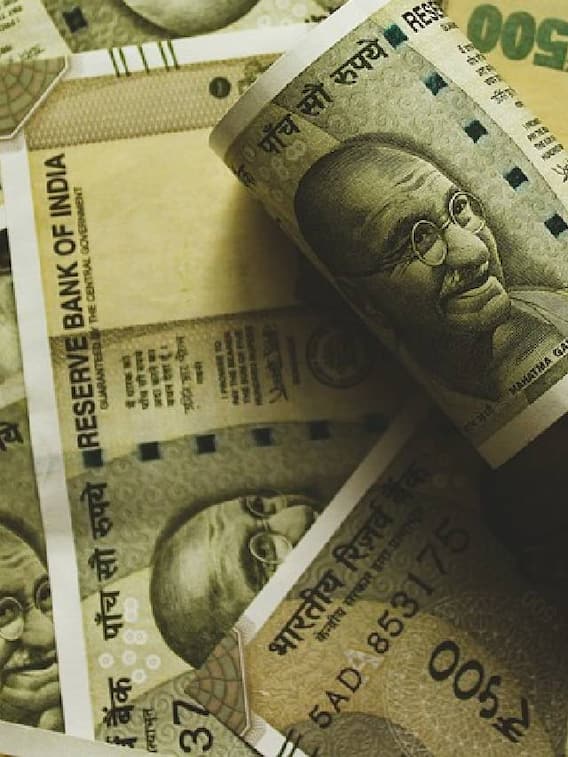 சூர்ய வம்சம் சரத்குமார் போல் ஒரே பாட்டில் பணக்காரர் ஆவது எப்படி?