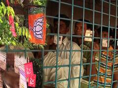 সামনেই পঞ্চায়েতের লড়াই, রাস্তায় বিজেপি, বামেদের ভরসা আন্দোলনে