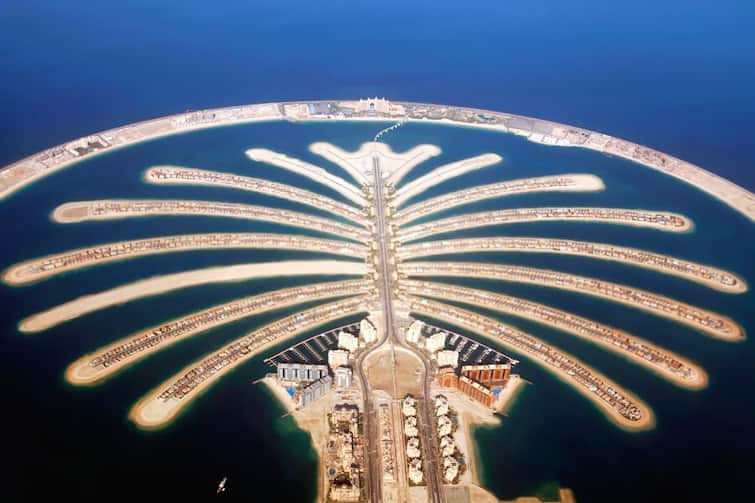 Dubai Property Boom: मुकेश अंबानी के प्रॉपर्टी खरीदने के बाद दुबई में हाउसिंग बूम, लुभा रहा निवेशकों को पाम जुमेराह