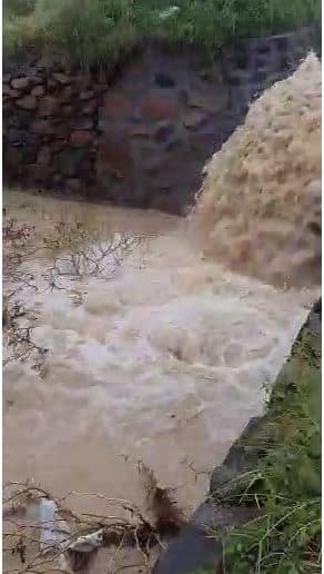 नदी नाल्यांच्या पाणी पातळीत वाढ