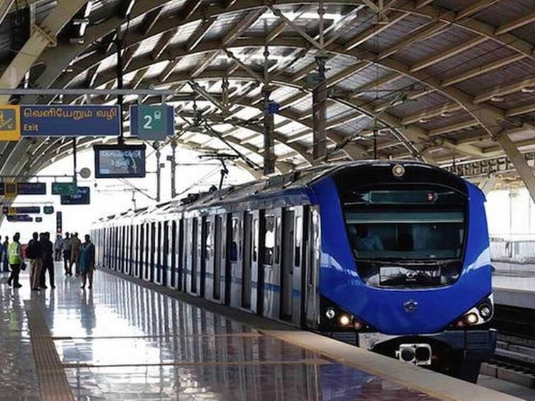 additional metro trains to be run due Diwali traffic for three days தீபாவளி ஆஃபர்: 3 நாள்களுக்கு கூடுதல் மெட்ரோ ரயில்கள்... நெரிசல் நேரங்களில் 5 நிமிடங்களுக்கு குறைவான இடைவெளியில் சேவை!