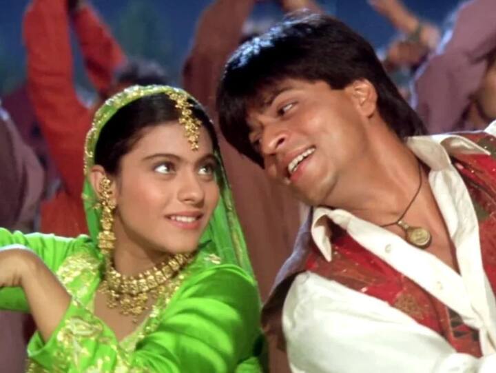 Amrish Puri’s performance as a loving yet strict father and Farida Jalal’s performance as a doting mother brought life to the romantic story of SRK and Kajol. Parmeet Sethi and Mandira Bedi gave a glimpse of their acting prowess with the film.