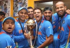 Virender Sehwag: দাঁত ভাঙায় ক্রিকেট বন্ধ করে দিয়েছিলেন বাবা, প্রতিপক্ষকেও শোনাতেন হিন্দি গানের কলি