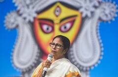 ‘জোর করে কৃষকদের জমি কেড়েছেন, তাপসী মালিককে পুড়িয়ে মেরেছেন’ সিঙ্গুর নিয়ে ফের চড়া সুর মমতার