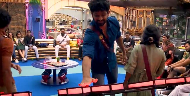 Bigg Boss 6 Tamil : ‛ஏலே அடிங்களே...’ கதை சொல்லி வெறுத்து போன ஜி.பி முத்து!