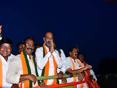 ఆపదలో ఆదుకునే నాయకుడిని ఎన్నుకోండి: బండి సంజయ్