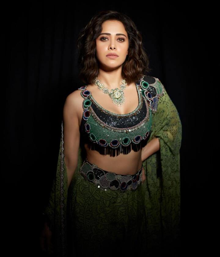 त्यामुळेच या अभिनेत्रीच्या चित्रपटांसाठी चाहते खूप उत्सुक आहेत. याशिवाय नुसरत तिच्या लूकमुळेही चर्चेत असते.(फोटो सौजन्य : nushrrattbharuccha/इंस्टाग्राम)