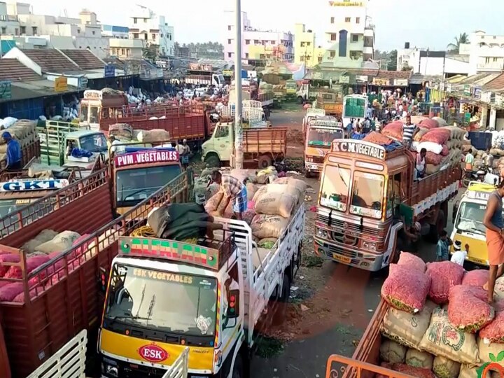 ஒட்டன் சத்திரம் மார்க்கெட்டில் கிலோ 100 ரூபாய்க்கு விற்பனையாகும் சின்ன வெங்காயம்